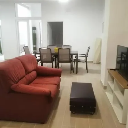Twinflats 2 *
